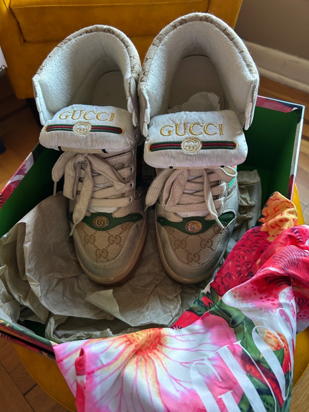 Gucci shoes